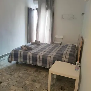 https://airport-room-reception-h24-trasfert-aeroporto-gratis.taorminaitalyhotels.com